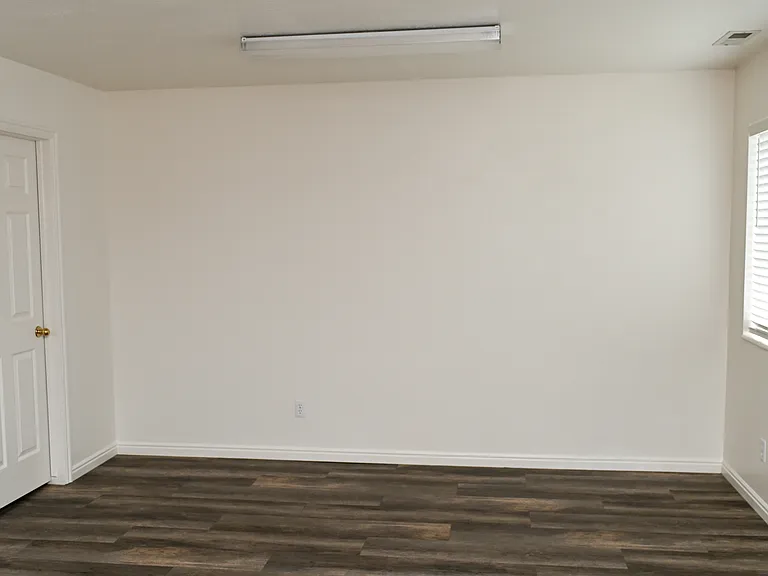 1394 N 290 W #4 — Photo 14