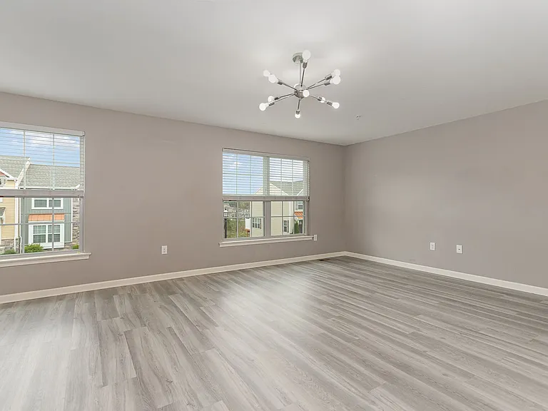 4260 Wild Orchid Ln — Photo 7