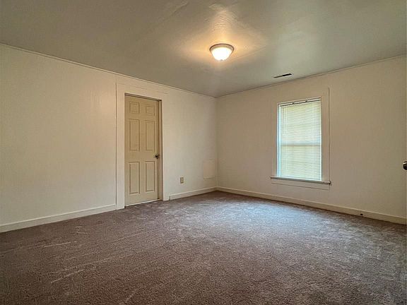 5th image of 1020 E Harrison Ave