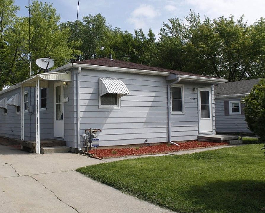 1st image of 2108 Westside Dr