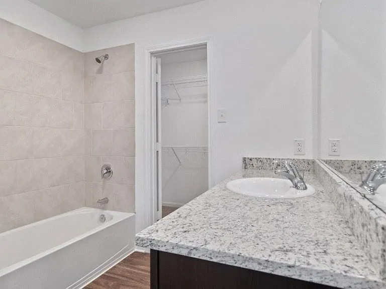 973 Shady Brk — Photo 13