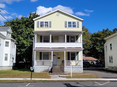 9 Moss Avenue, Danbury, CT, 06810