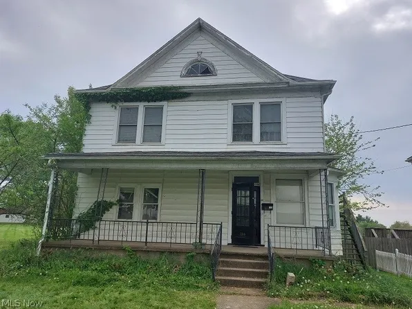 166 S Ohio St, Cadiz, OH 43907