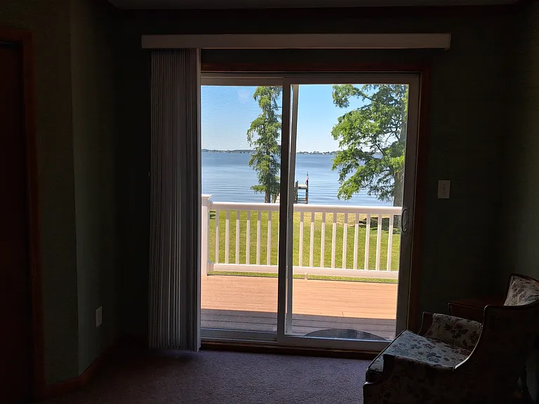 220 Riverview Ave — Photo 22