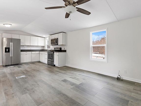 5th image of 4475 Raccoon Pl