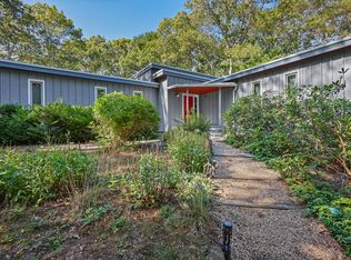 7 Crows Nest Ln, East Hampton, NY 11937