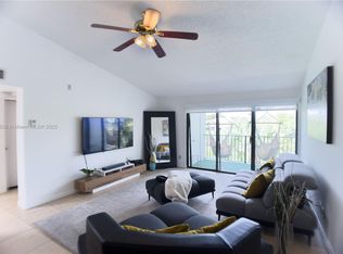 9088 W Atlantic Blvd APT 533, Pompano Beach, FL 33071