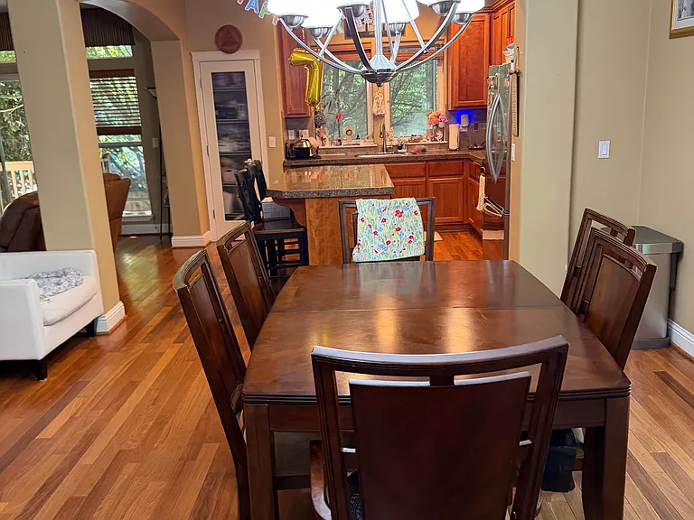 5502 NE Lagos Ct — Photo 5