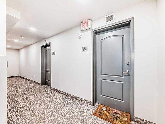 4th image of 303 N 13th Ave SW #1003