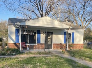 2328 SW Edgewater Ter, Topeka, KS 66614