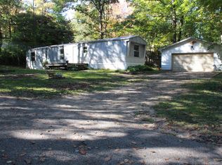 220 Hazel Dr, Houghton Lake, MI 48629