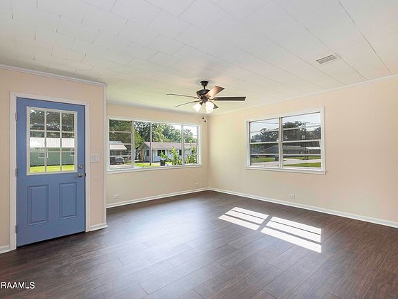4th image of 600 San Jacinto Cir