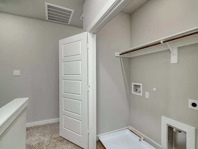 721 Harvest Moon Dr — Photo 12