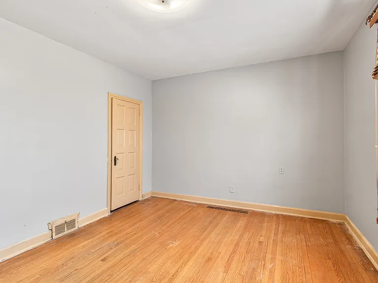 38 Marlborough Ave #1 — Photo 10