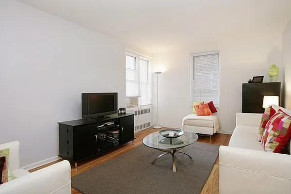 Sold by Corcoran | media 23