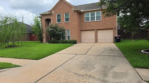 23510 Stratsborough Dr Photo 1