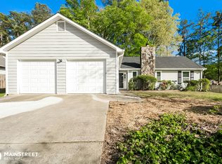 6598 River Glen Dr, Riverdale, GA 30296
