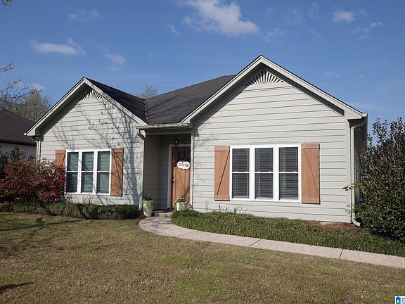 2nd image of 302 Mills Way