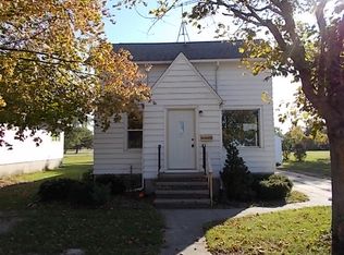 367 Center St, Sebewaing, MI 48759