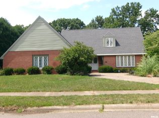 2907 W Winterberry Ln, Peoria, IL 61604
