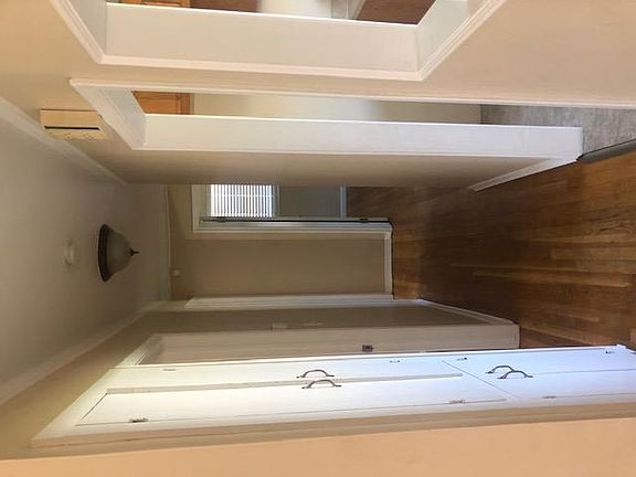 3rd image of 28759 Edward St