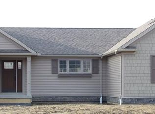 3312 Charleston Pl, Ravenna, OH 44266