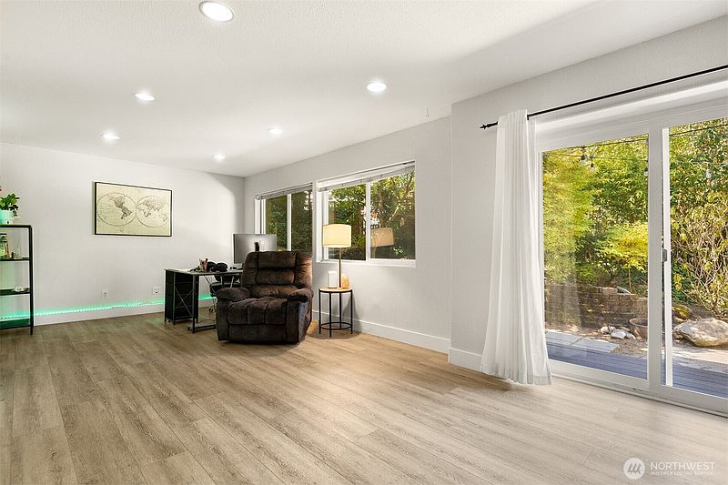 5th image of 1405 S 100th Street