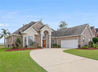 3765 Lake Lynn Dr, Gretna, LA 70056