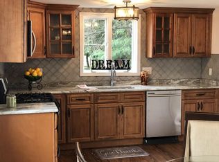 23 Paleologos St, Peabody, MA 01960