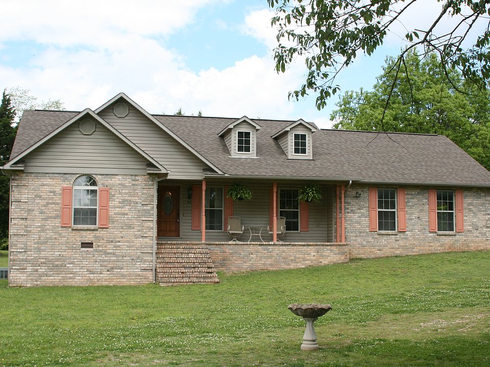 1st image of 83 Dalton Ln