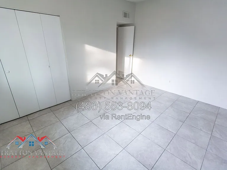 1168 E Alameda Dr — Photo 16