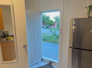 5706 SW 27th St #1, Hollywood, FL 33023