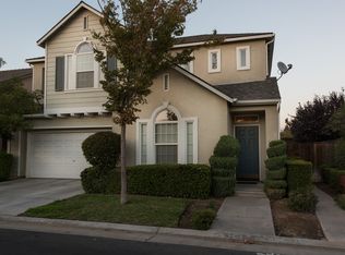 3624 W Persimmon Ln, Fresno, CA 93711