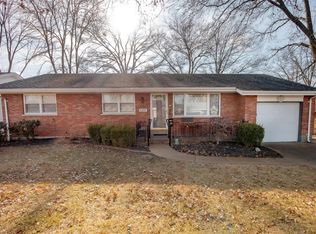 6118 Willow Bend Dr, Saint Louis, MO