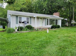 4907 State Route 82, Mantua, OH 44255