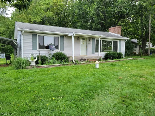 4907 State Route 82, Mantua, OH 44255