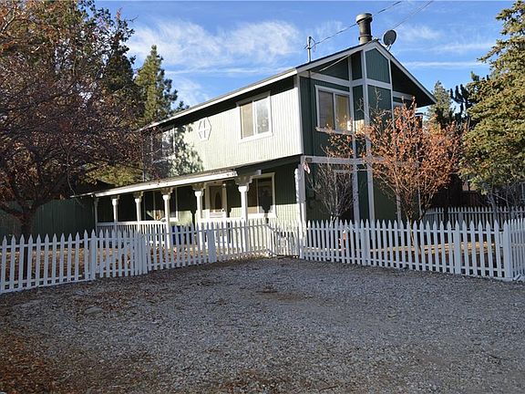 3rd image of 2112 2nd Ln