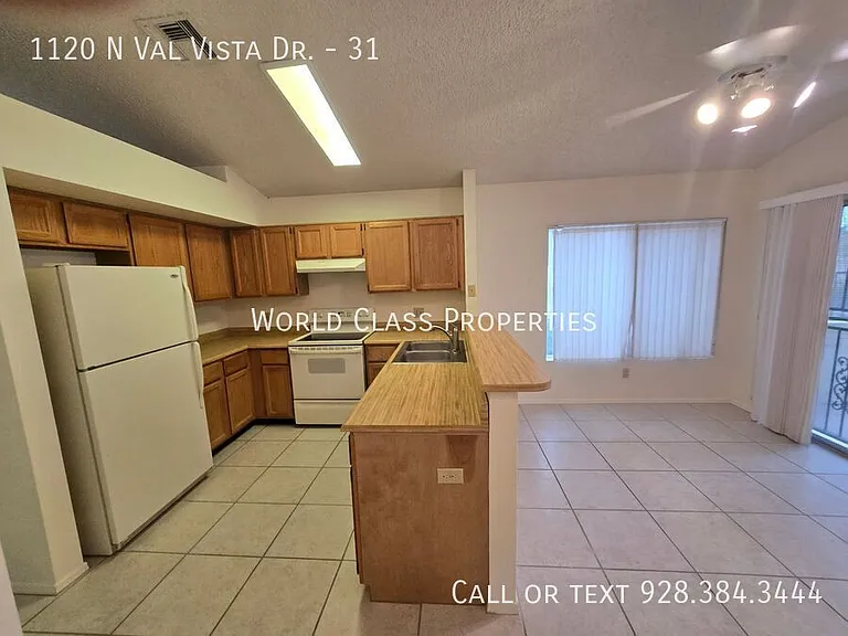 1120 N Val Vista Dr #31 — Photo 6