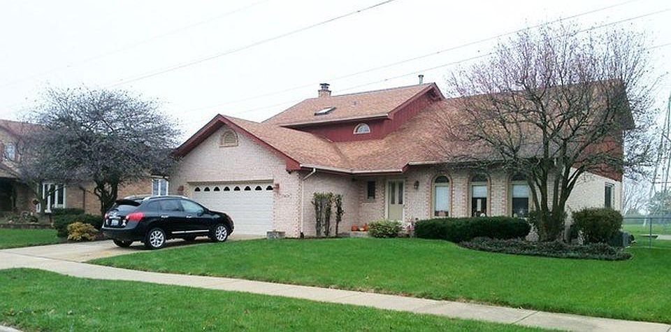 1st image of 17409 Highwood Dr