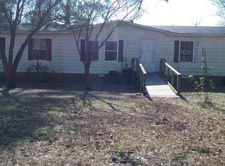 322 W North St, Autryville, NC 28318