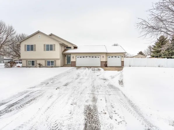 114 14th St SW, Glyndon, MN 56547