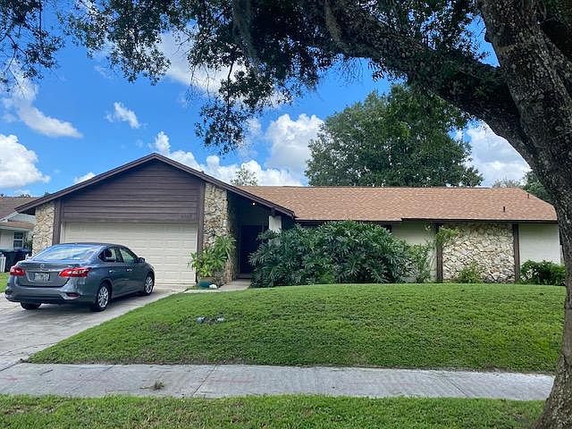 1st image of 4405 Bridgewater Dr