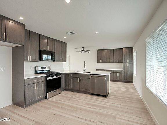3rd image of 1715 W MICHIGAN Avenue