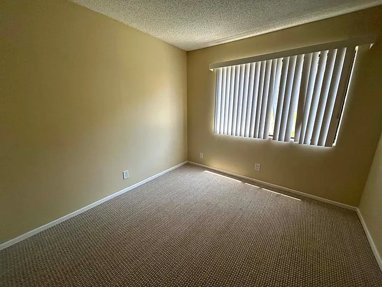 21820 Marylee St #234 — Photo 36