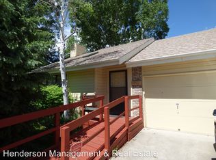 912 Shire Ct, Fort Collins, CO 80526