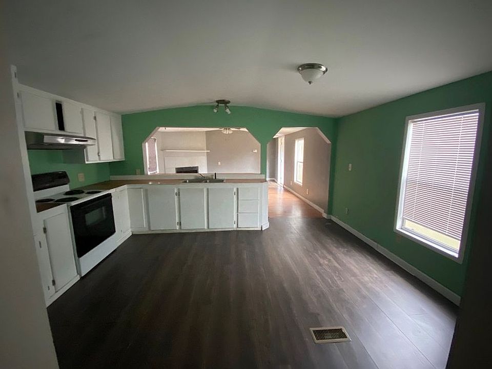 1st image of 19 Donald Nobles Ln