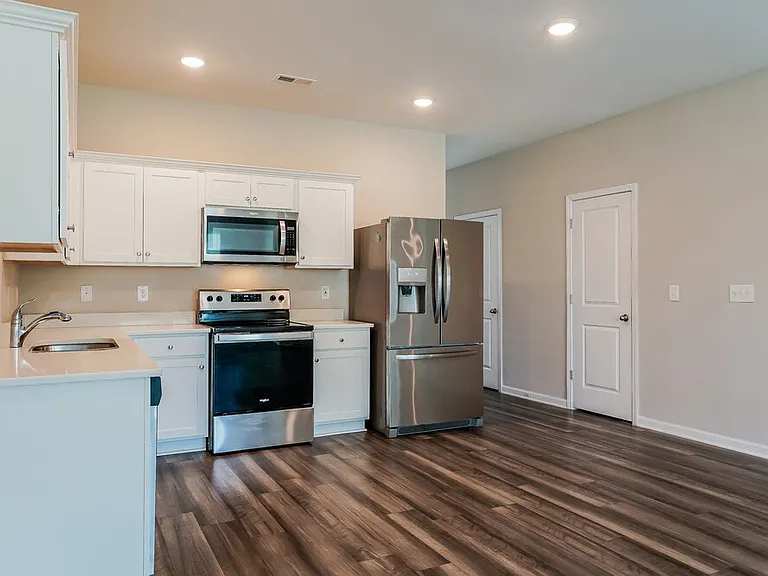 548 Wendell Falls Pkwy — Photo 10