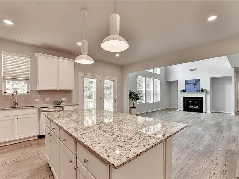 3828 Amicus Dr — Photo 20