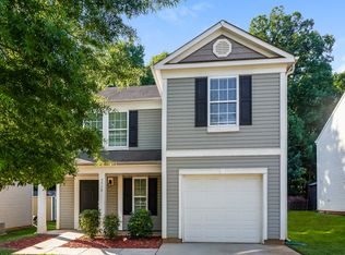 5512 Twin Brook Dr, Charlotte, NC 28269