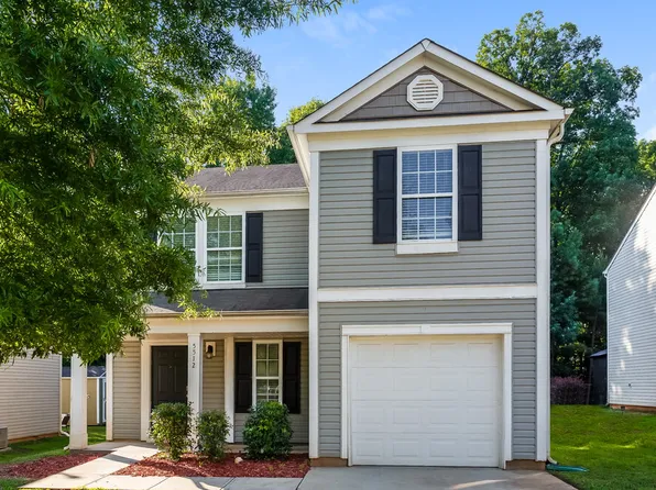 5512 Twin Brook Dr, Charlotte, NC 28269